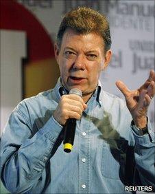 Juan Manuel Santos during the election campaign