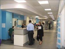 Staff get ready for the new Queen Elizabeth Hospital to open