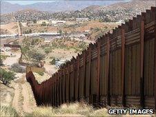 Arizona-Mexico border fence