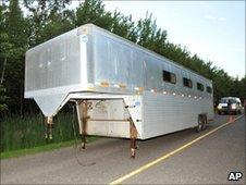 The abandoned trailer (22 June 2010)