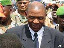 Agathon Rwasa, leader of Burundi's last active rebel group, the FNL, arrives at the Bujumbura airport on 30 May