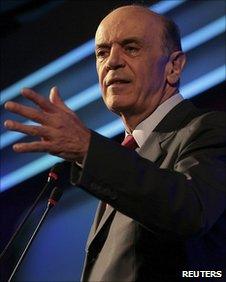 Jose Serra addressing a conference on 31 May