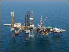 Oil platform