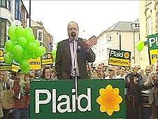 Ron Davies campaigning for Plaid Cymru in April