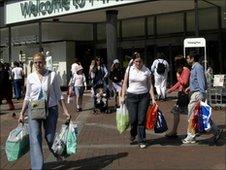 Shoppers in Reading, UK