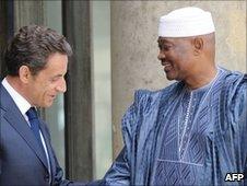 Nicolas Sarkozy and Amadou Toumani Toure at the Elysee Palace