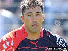 Gavin Henson in action for Toulon