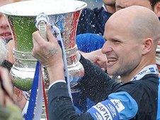 Linfield keeper Alan Blayney celebrates the Irish Cup triumph