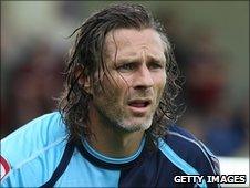 Gareth Ainsworth