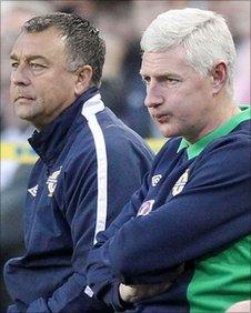 Nigel Worthington (right) and his assistant Glynn Snodin