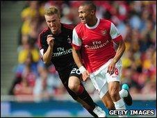 Kieran Gibbs (right)