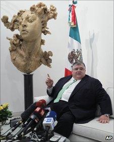 Mr Carstens at a news conference in Delhi, India