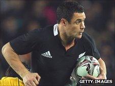 Dan Carter takes on the Australia defence in the recent Tri-Nations decider