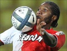 DR Congo striker Deumerci Mbokani