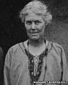 Violet Slater, ne. Oakshott