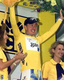 Chris Boardman wearing the the Yellow Jersey of the leader of the Tour De France, after winning the first stage in Dublin in 1998