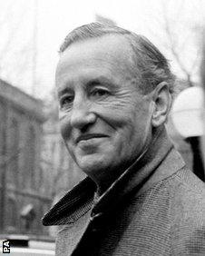 Ian Fleming, nephew of Philip and creator of James Bond