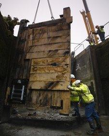 Empty canal chamber