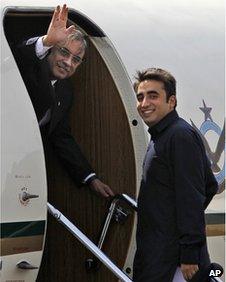 file photo of Pakistani President Asif Ali Zardari, left, and his son Bilawal Bhutto Zardari