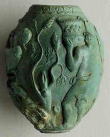 A roman vase found in Petham