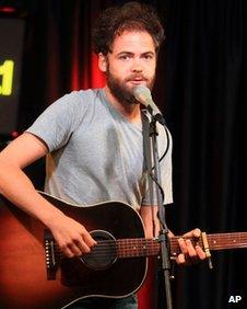 Passenger, aka Mike Rosenberg