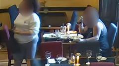 Dine-and-dash pair enjoy lavish seafood meal and eight Cokes without paying