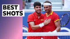 ‘Wonderfully entertaining’ Nadal & Alcaraz reach quarters