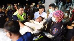 31 sailors dey miss afta warship capsize for Thailand