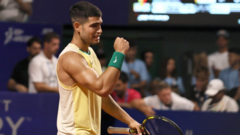 Alcaraz moves into Argentina Open semi-finals