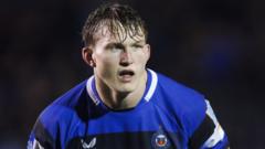Bath flanker Hill signs new three-year deal
