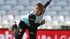 Surrey beat Blaze to go top as Yorkshire get first win