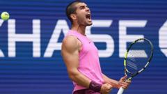 'I'm here to entertain' - Alcaraz books semi-final spot