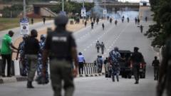 Police for Shia Protest