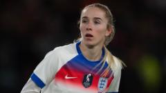 England's Kearns reveals she has had a miscarriage