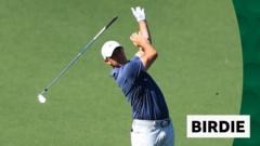 McIlroy makes birdie despite dropping club