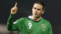 David Healy and the greatest Christmas football chant