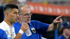 Uruguay's Suarez 'would never say no' to return