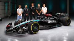 Mercedes: Lewis Hamilton Says Ending Final Season At The Top Would Be ...