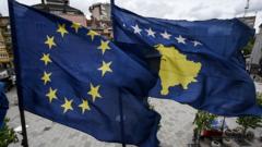 флаги ЕС и Косова