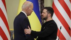 Joe Biden yagendeye Ukraine ku ncuro ya mbere nk’umukuru w’igihugu