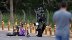 Esquadrão antibomba da polícia foi chamado devido a uma suspeita de artefato explosivo em Brasília
