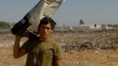阿根廷垃圾場上的貧民窟：青少年在這裏尋找口糧