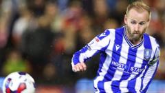 Bannan to stay another year at Sheffield Wednesday