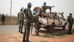 Ingabo za ONU zavuye mu Rwanda zicungereye ibirindiro ku mabarabara akikuje Bangui