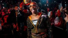 Shields to defend heavyweight titles against Daniels