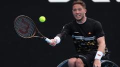 Hewett's title defence ends with loss to Oda in final