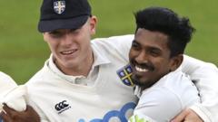 Weather holds up Durham victory bid against Leics