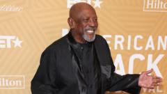 Louis Gossett Jr, first black man to win supporting actor Oscar, dies