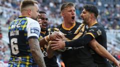 Castleford end miserable run with win over Leeds