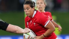 Harries returns for Wales' trip to Scotland